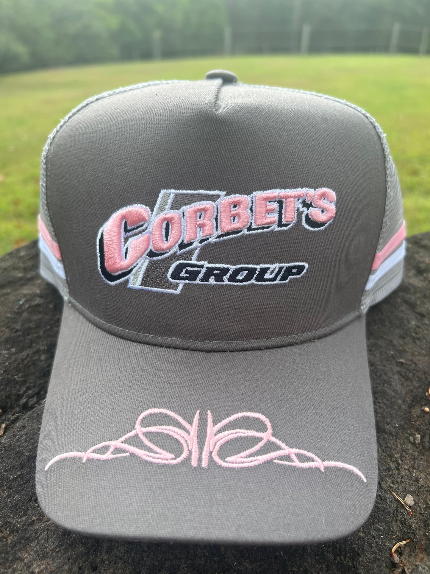 Truckers Cap Pink & Grey